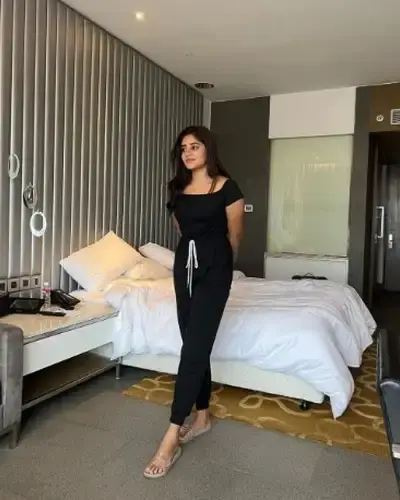 Call Girls Konch Cash On Delivery